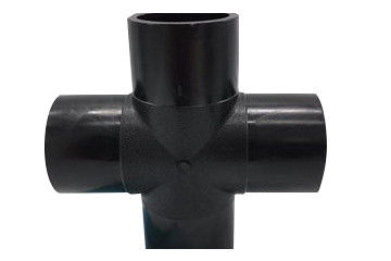 Micro encaixes de tubulação de aço do HDPE da cruz do soquete da braçadeira da irrigação de sistema de extinção de incêndios