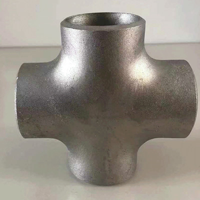 A extremidade de WPB soldou a cruz ASTM A234 do aço carbono dos encaixes de tubulação